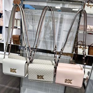 美國代購🇺🇸 現貨 絕美 MICHAEL KORS MK 金框 掀蓋 側背包 郵差包 WOC 小書包 相機包 防刮皮革