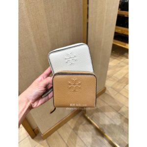 美國代購🇺🇸 現貨 TORY BURCH 新版 THEA 凸字 短夾 皮夾